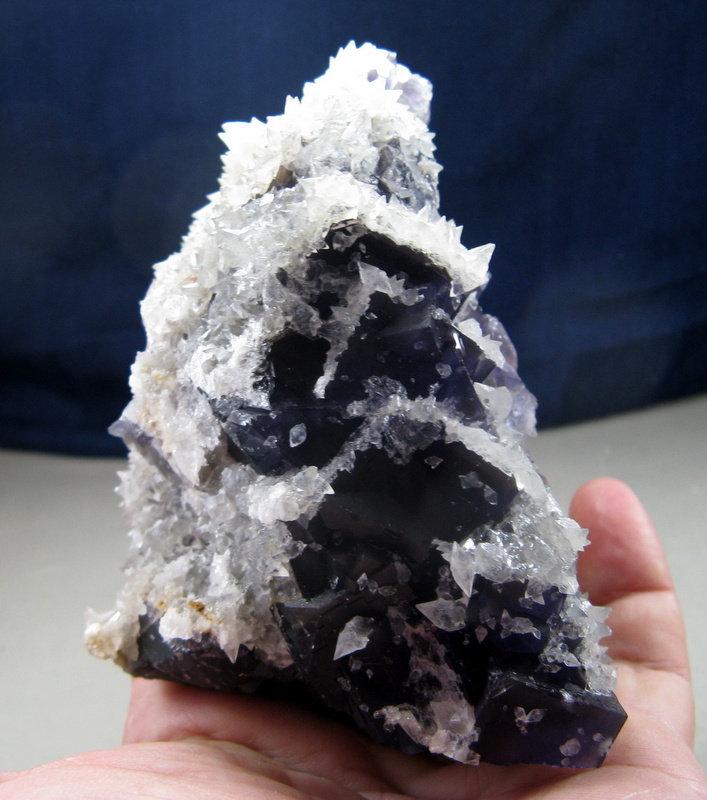 534 Grams Very Beautiful Combo of Dog Tooth Culcite: 534 Grams Very Beautiful Combo of Dog Tooth Culcite Cluster on Blue Fluorite Crystal From Baluchistan Pakistan . Size 12.2 CM X 7 CM X 4.7 CM Reserve: $66.00 Shipping: Domestic: Flat-rate of $25.00 to