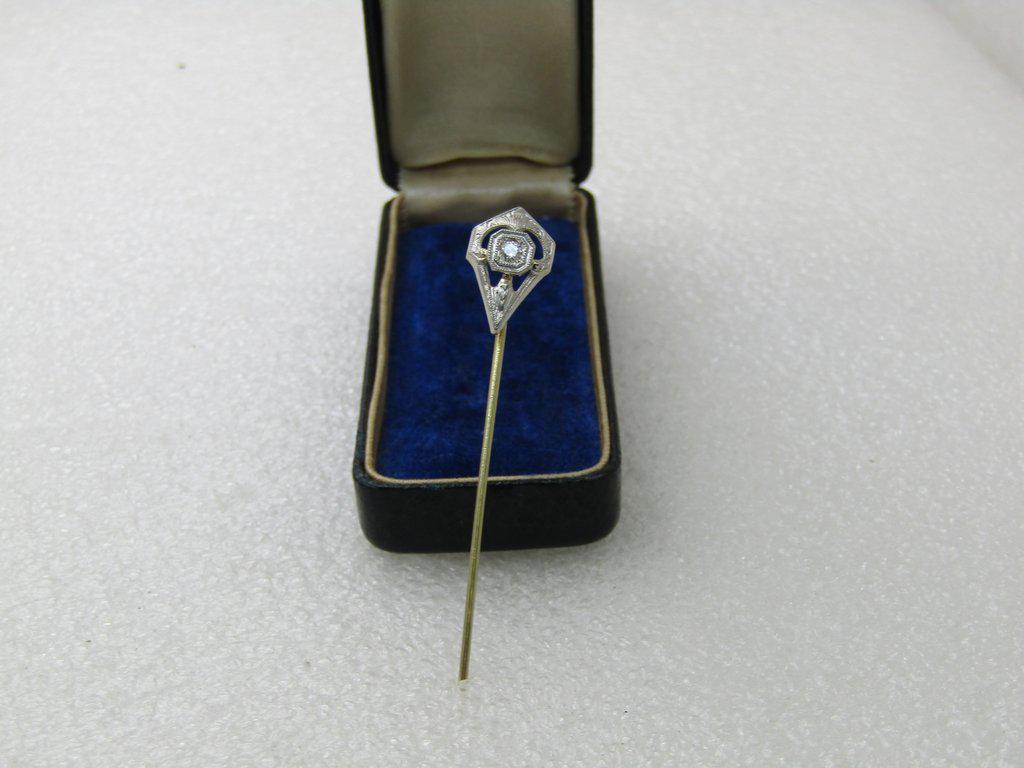 Vintage Art Deco Platinum/14k Filigree Diamond Stick (1 of 10)