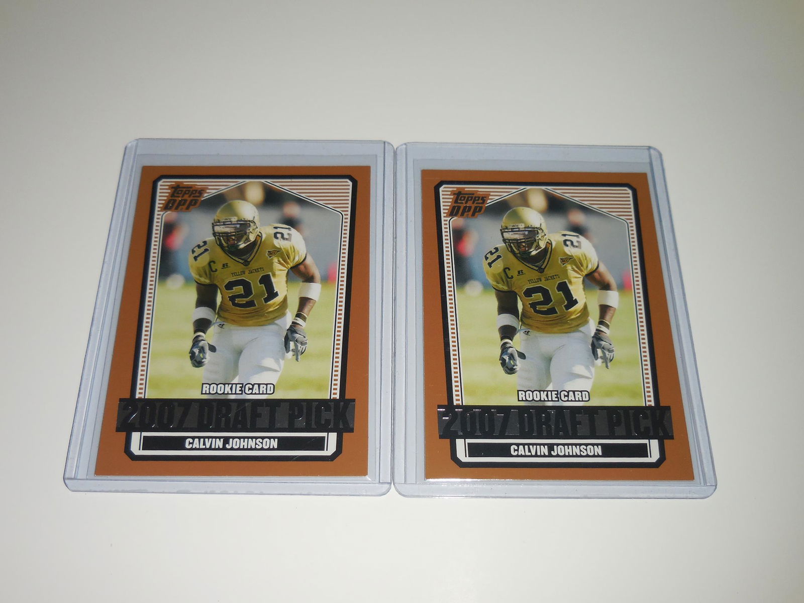 2007 TOPPS DRAFT PICKS CALVIN JOHNSON ROOKIE CARD LOT (1 of 2)