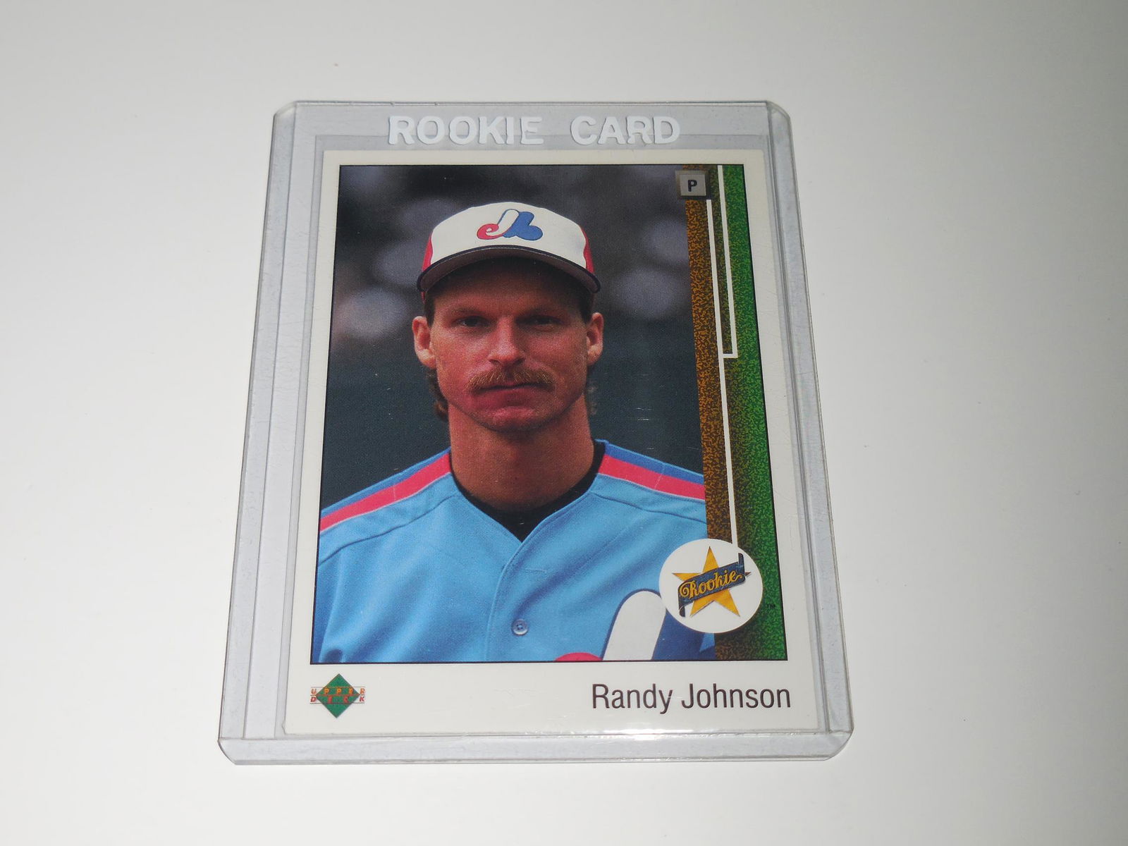 1989 UPPER DECK BASEBALL #25 RANDY JOHNSON ROOKIE CARD (1 of 2)