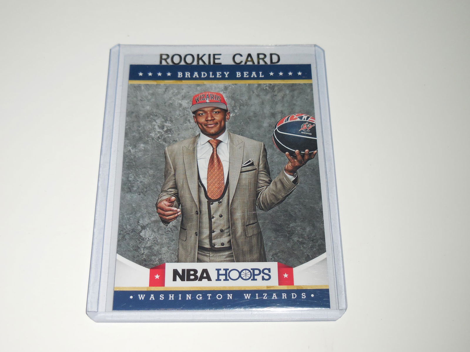2012-13 PANINI HOOPS #277 BRADLEY BEAL ROOKIE CARD (1 of 2)