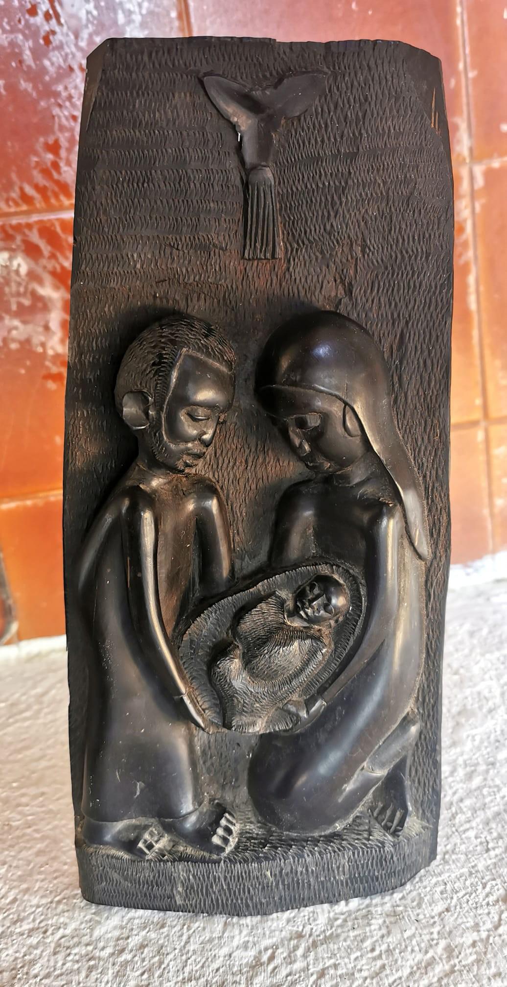 Perfectly carved Nativity scene made from a single (1 of 3)