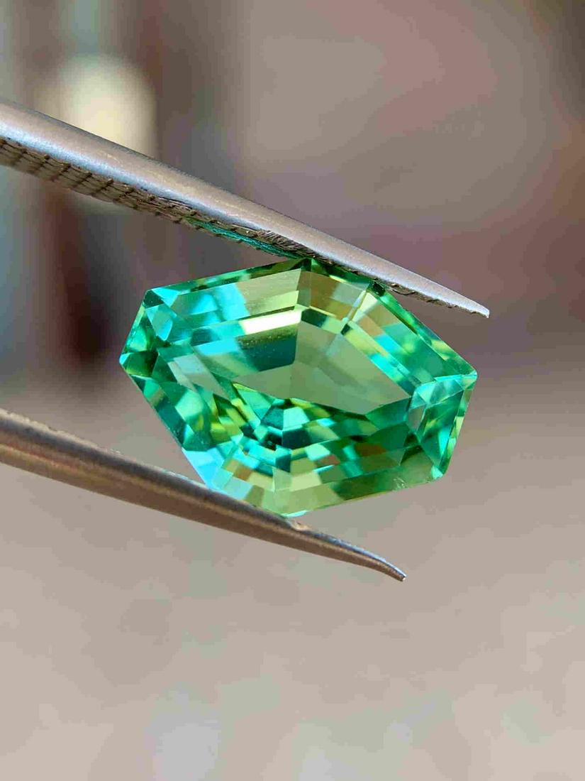 Natural Cut 4.21 Carats Tourmaline Loose Gemstone (1 of 3)