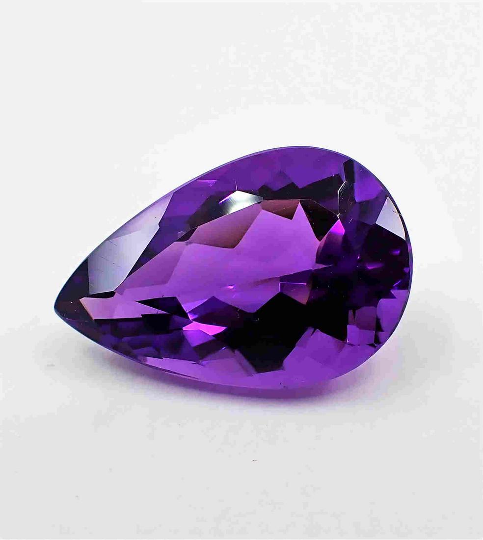 Amethyst Certified - 17.19 ct (1 of 9)