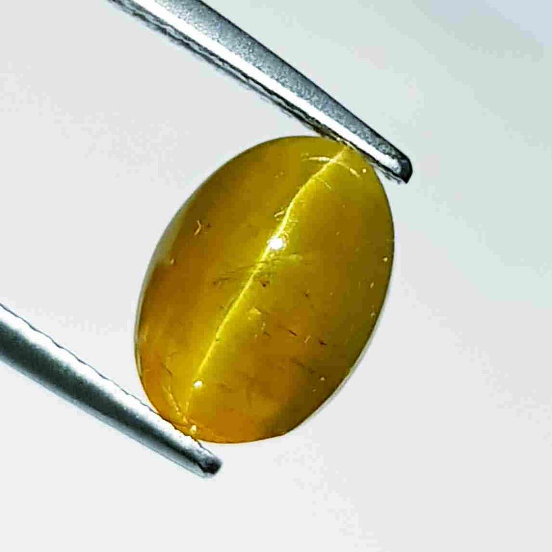 4.42 ct Natural Apatite cat's Eye: No Reserve! Title: 4.42 ct Natural Apatite cat's Eye Color/Clarity: Opaque Carat Weight: 4.42 Size/Dimensions: 10.20 x 7.50 x 6.80 Additional Information: Oval - Jharkhand Shipping: Domestic: Flat-r