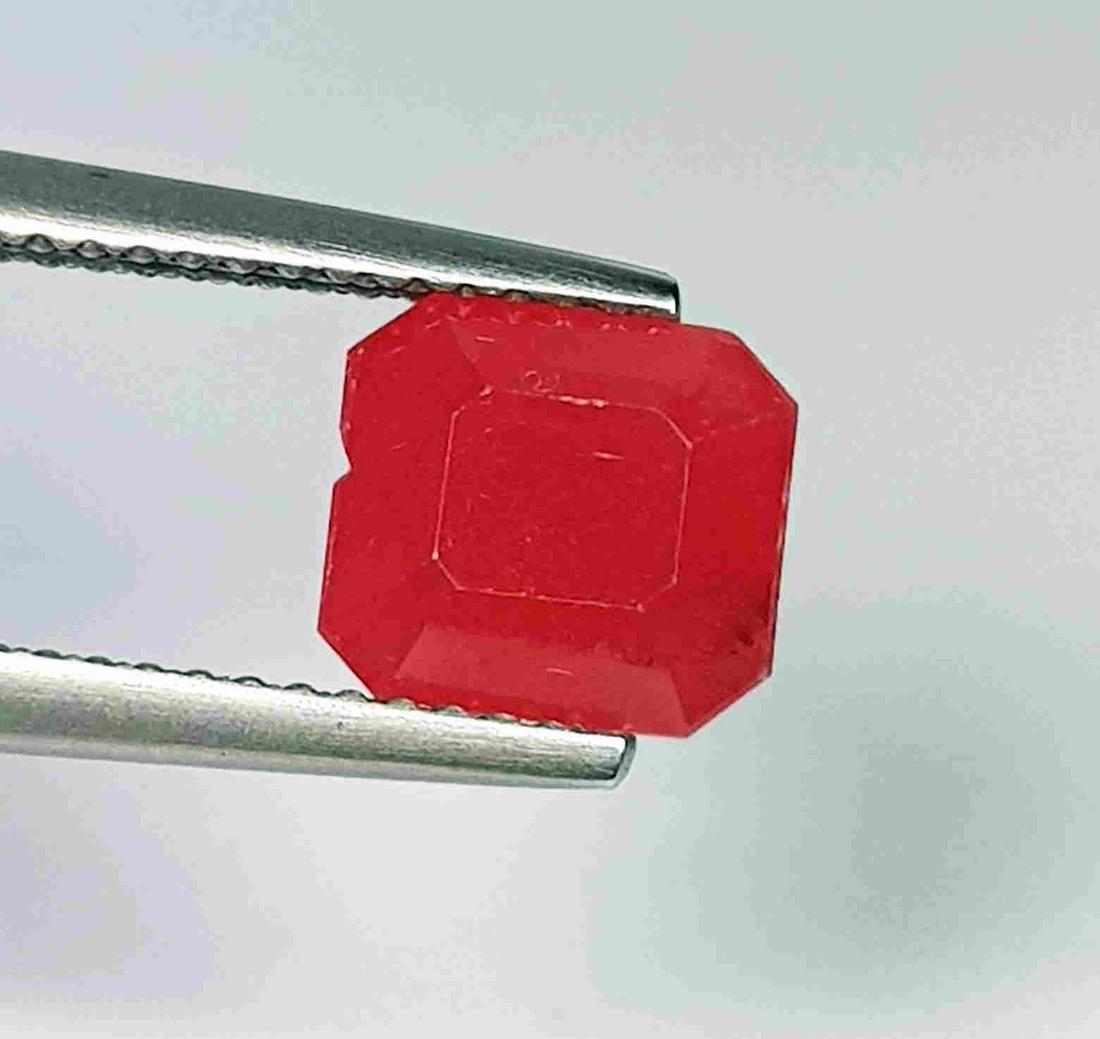 Natural Rhodonite 2.82 ct (1 of 4)