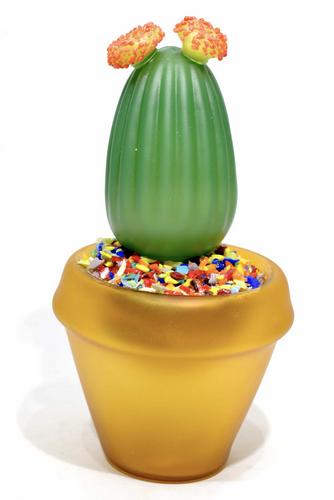 Murano glass Satin cactus: Title:Murano glass Satin cactus Maker:De Mio Giuliano Origin:Murano Date: 2019 Material: Glass Dimensions: H. 14,5 cm, L. 7,5 cm, P. 150 grams Description: Murano glass cactus, made by glass master De