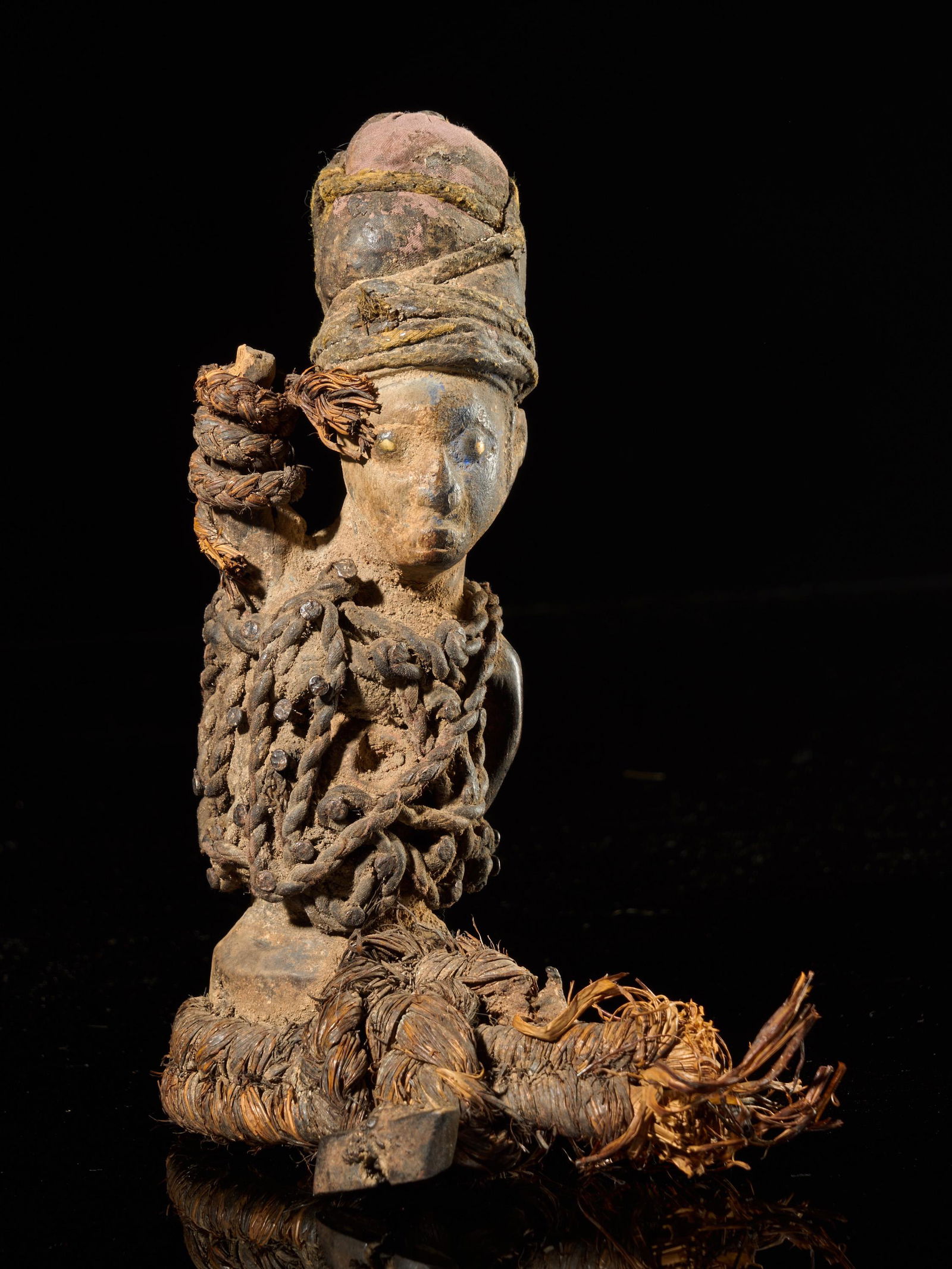Wooden half fetish figure, Yombe people, DR Congo (1 of 2)