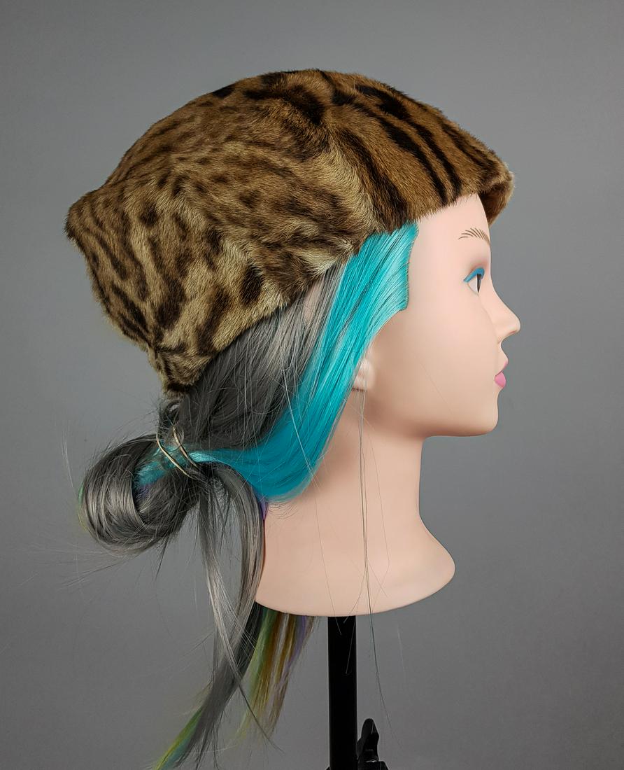 BLACK BROWN SPOTTED FUR HAT (1 of 6)