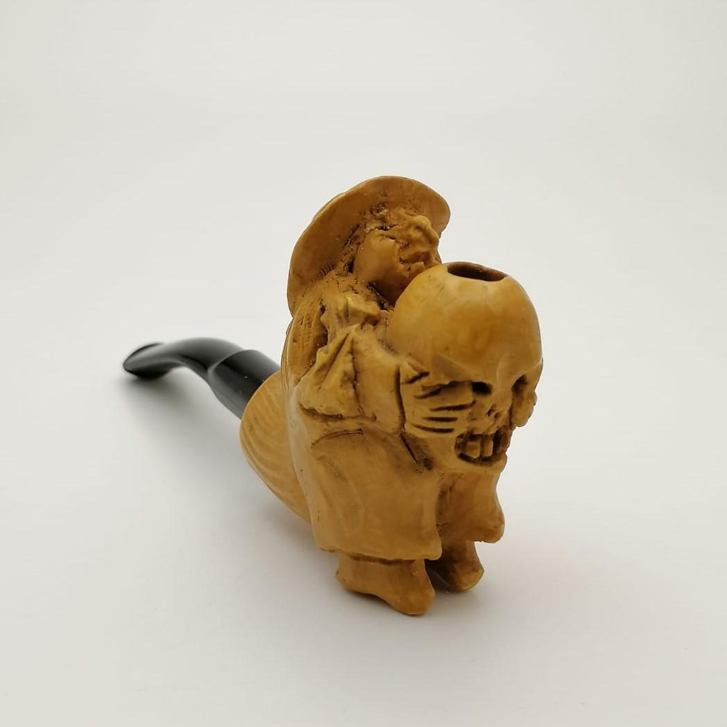 Witch and Skull,Hand carved Meerschaum Cigarette Holder (1 of 8)