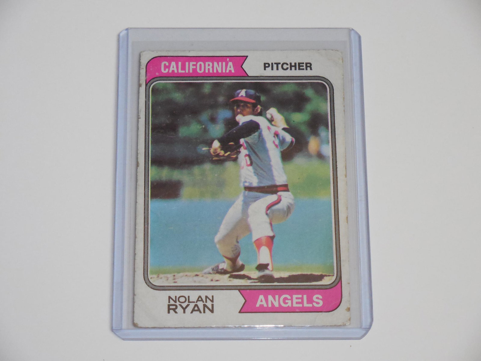 1974 TOPPS NOLAN RYAN #20 CALIFORNIA ANGELS (1 of 2)