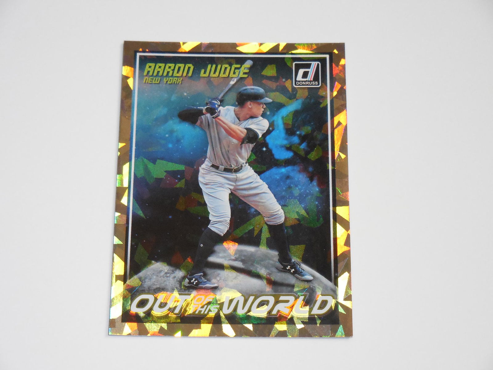 2018 PANINI DONRUSS AARON JUDGE OUT OF THIS WORLD (1 of 2)