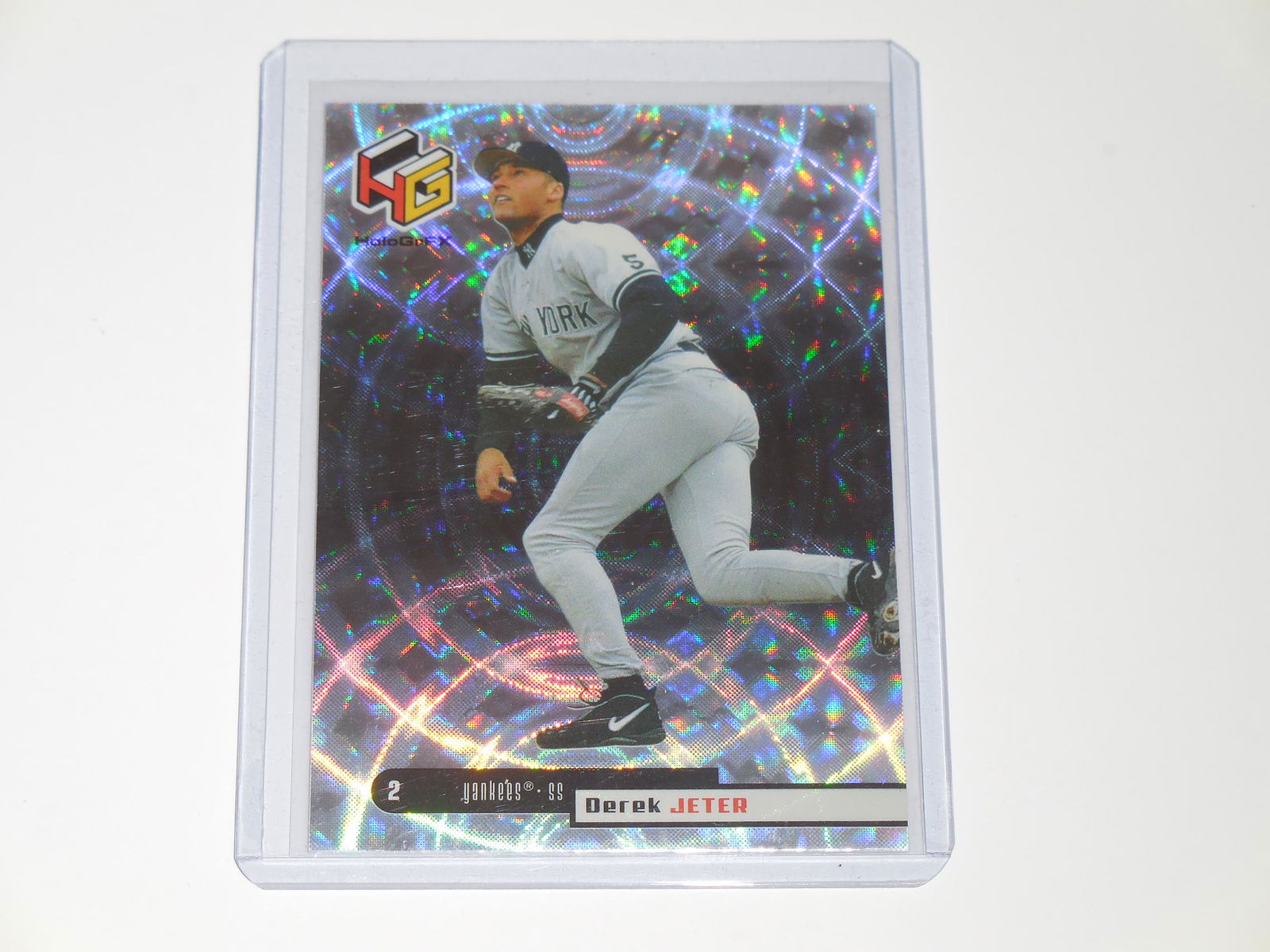 1999 UD HOLOGRFX DEREK JETER HOLOFOIL CARD (1 of 2)