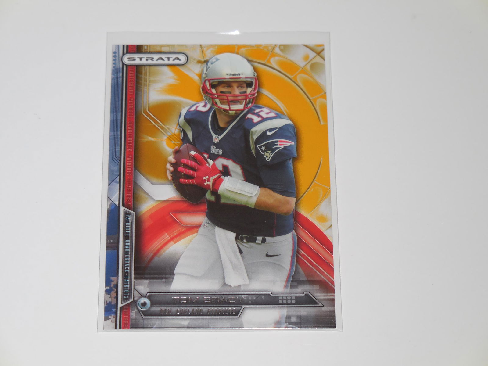 2014 TOPPS STRATA #74 TOM BRADY GOLD (1 of 2)