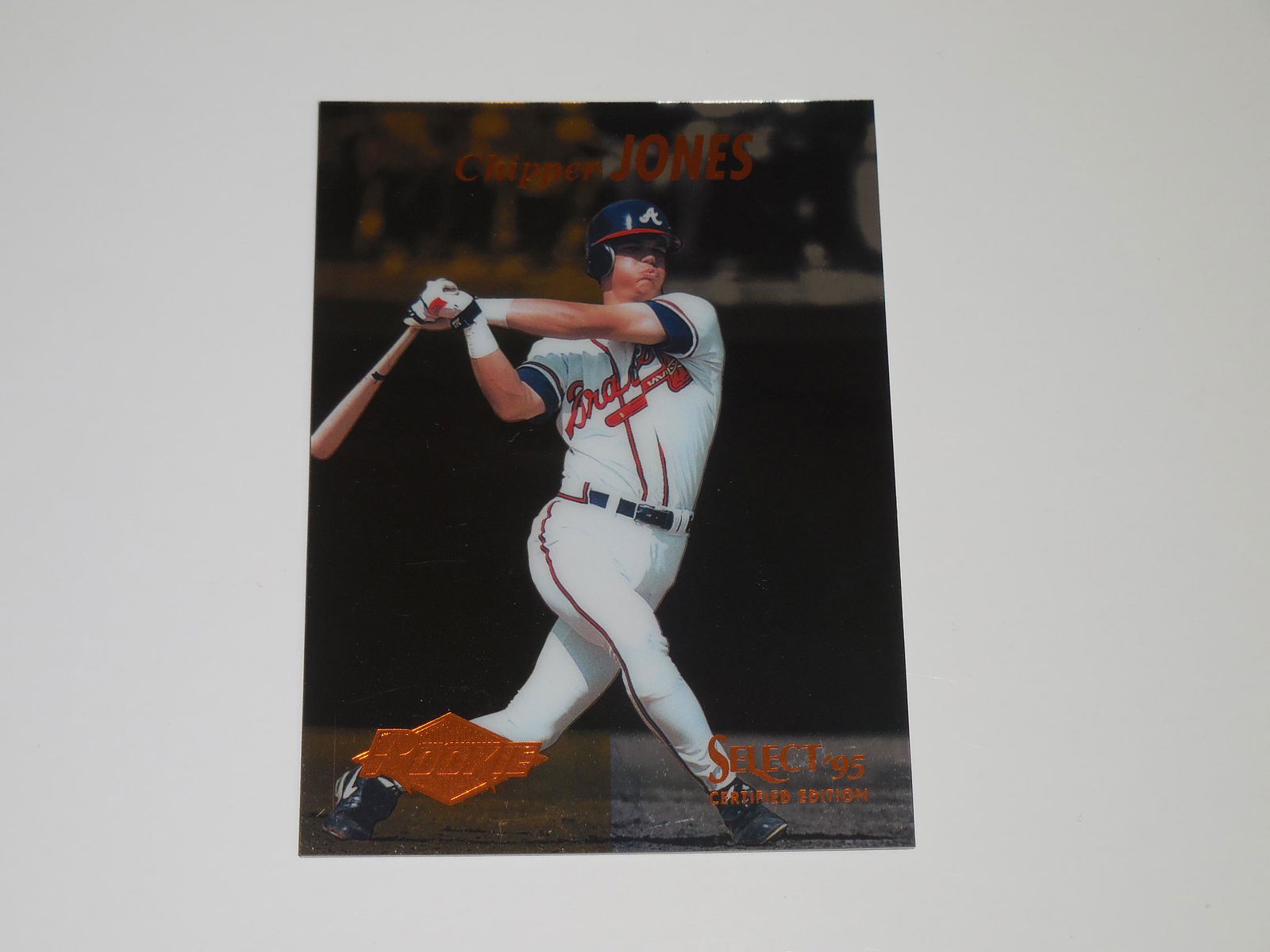 1995 PINNACLE SELECT CHIPPER JONES ROOKIE CARD (1 of 2)