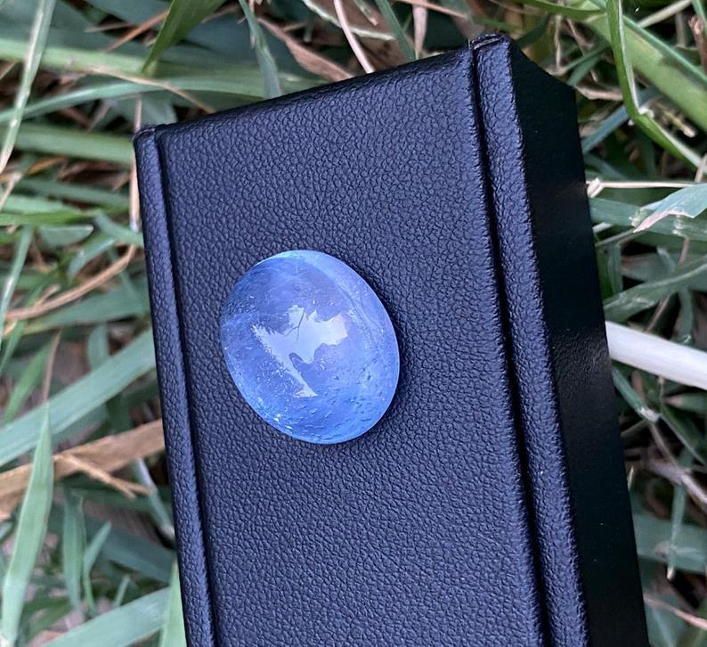 Aquamarine Cabochon , Natural Aquamarine Top Quality: Aquamarine Cabochon , Natural Aquamarine Top Quality Gemstone 23.10 cts, 20*17*12 mm Weight : 23.10 cts Size : 20*17*12 mm Origin : Pakistan Treatment : Natural DHL Shipphing Economy Shipping A1-207 R