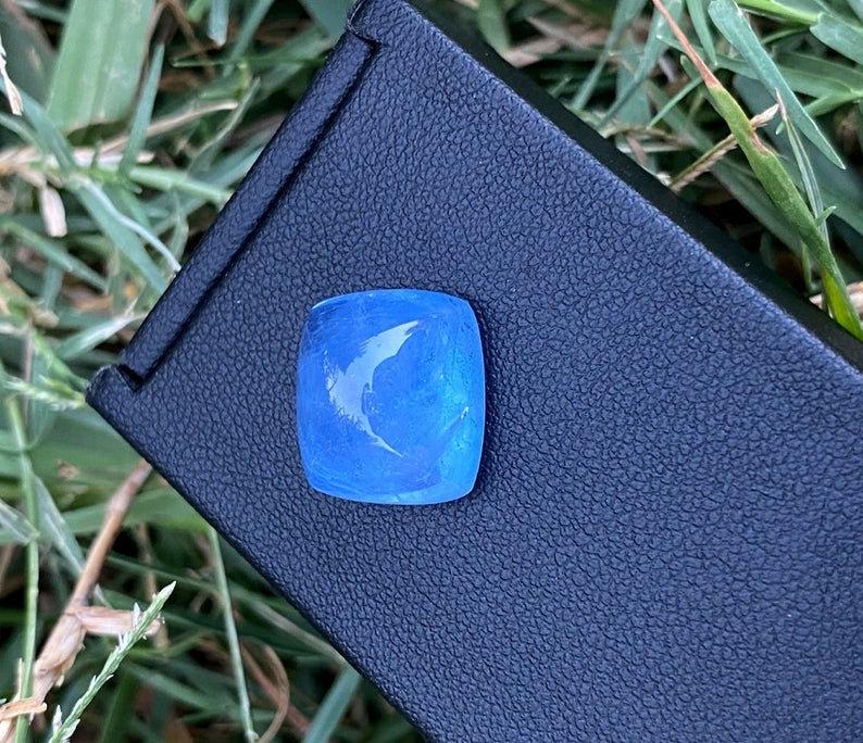 Aquamarine Cabochon , Natural Aquamarine Top Quality: Aquamarine Cabochon , Natural Aquamarine Top Quality Gemstone 17.45 cts, 16*15*11 mm Weight : 17.45 cts Size : 16*15*11 mm Origin : Pakistan Treatment : Natural DHL Shipphing Economy Shipping A1-202 R