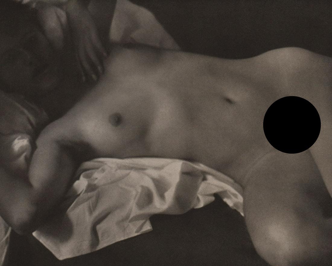 FRIEDRICH FRANZ BAUER - Nude, 1930’s: Artist: FRIEDRICH FRANZ BAUER - Print Title: Nude, 1930’s Printing Date: 1930’s Medium: Photoengraving Printed in: Germany Image Size: 6 x 8” Reserve: $25.00 Shipping: Domestic: Flat rate of $15