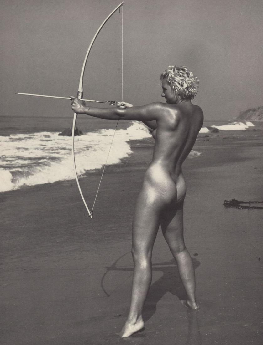 ANDRE DE DIENES - Nude (Archer): Artist: ANDRE DE DIENES Print Title: Nude (Archer) Medium: Photoengraving Printed 1950’s in the UK Image size (inches) approx. 10 x 8” Andre De Dienes was a professional photographer, employed by