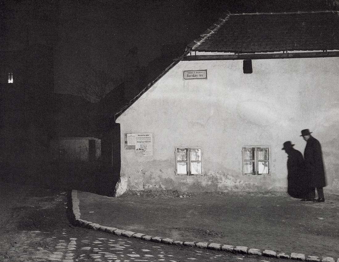 ANDRE KERTESZ - Bocskay Ter, Budapest, Hungary, 1914 (1 of 1)