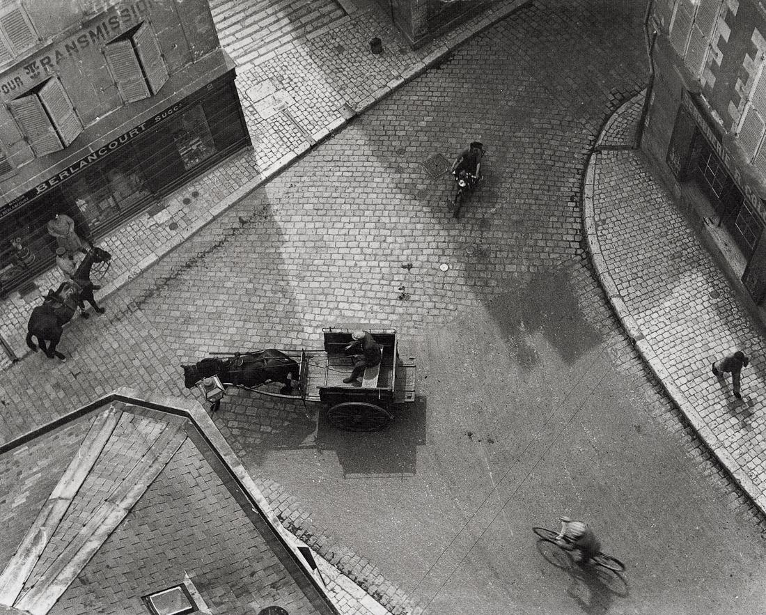 ANDRE KERTESZ - Cross Road Square, France, 1930 (1 of 1)
