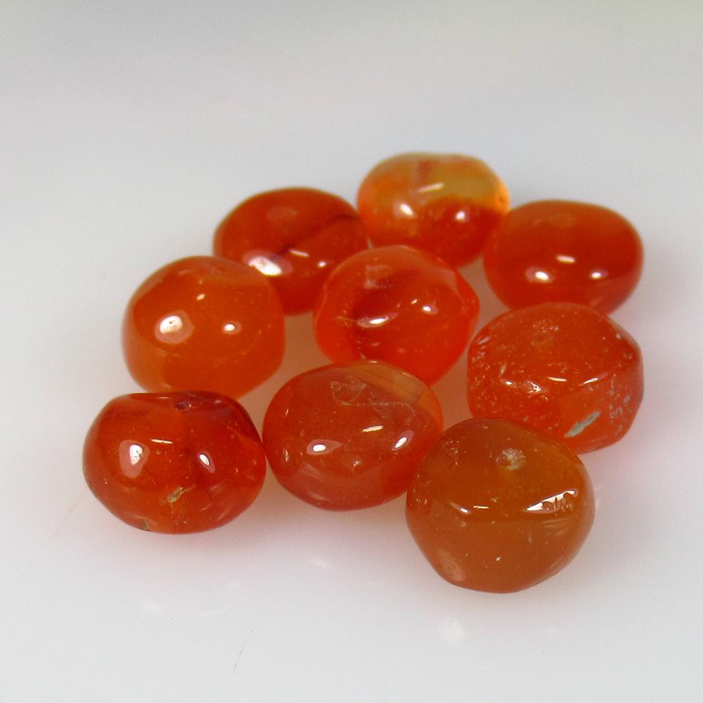 26.68 Ct Natural 9 Orange Carnelian Round Beads: No Reserve! Title: 26.68 Ct Natural 9 Orange Carnelian Round Beads Stone Clarity: Semi-Transparent Gemstones: Natural Carnelian Beads Carat Weights: 26.68 Size/Dimensions: 8.50 to 8.80 mm / 9 PC's Add