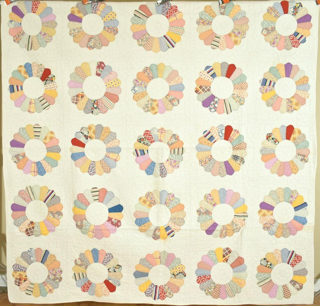 Nicely Quilted 30's Dresden Plate Quilt (1 of 17)