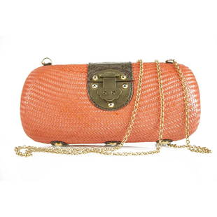 Kotur Salmon Pink Wicker Framed Top Clutch Bag Handbag: Kotur Salmon Pink Wicker Framed Top Clutch Bag Handbag Gold HW Long Chain This gorgeous clutch it is made from salmon pink wicker and features brown leather snakeskin embossed details, gold tone hardw