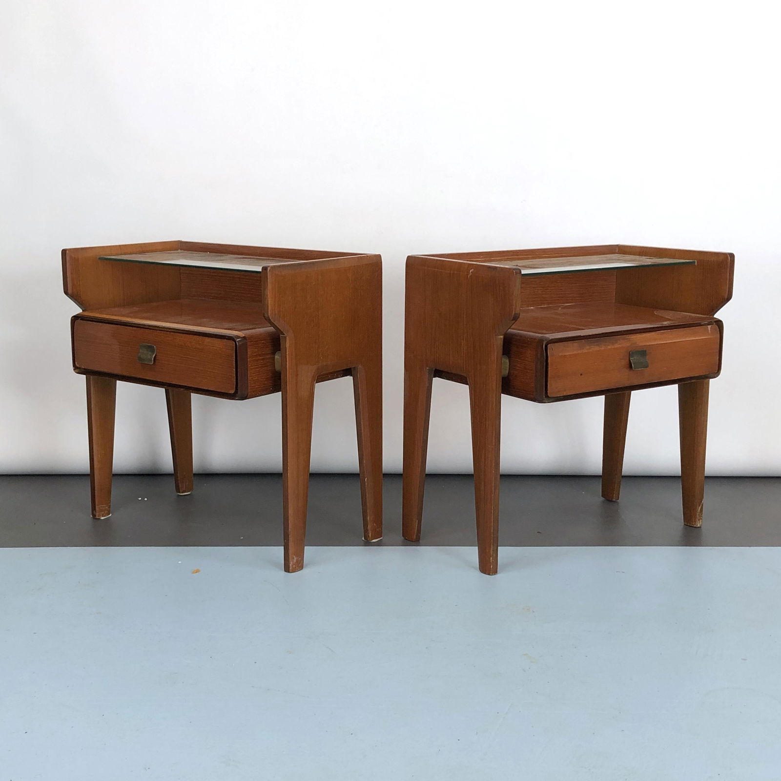 Vittorio Dassi, set of two Vintage Italian bedside (1 of 9)