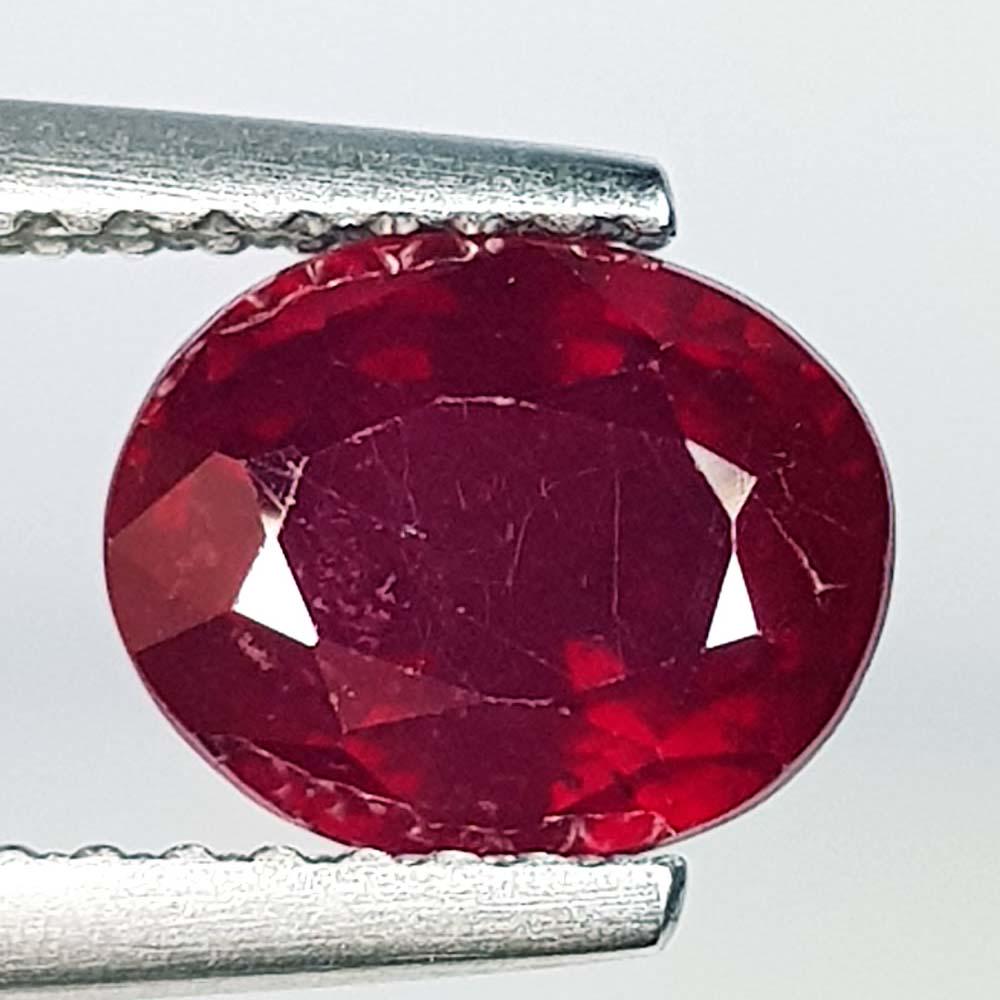 2.45 Ct  Natural Ruby Oval Cut (1 of 5)