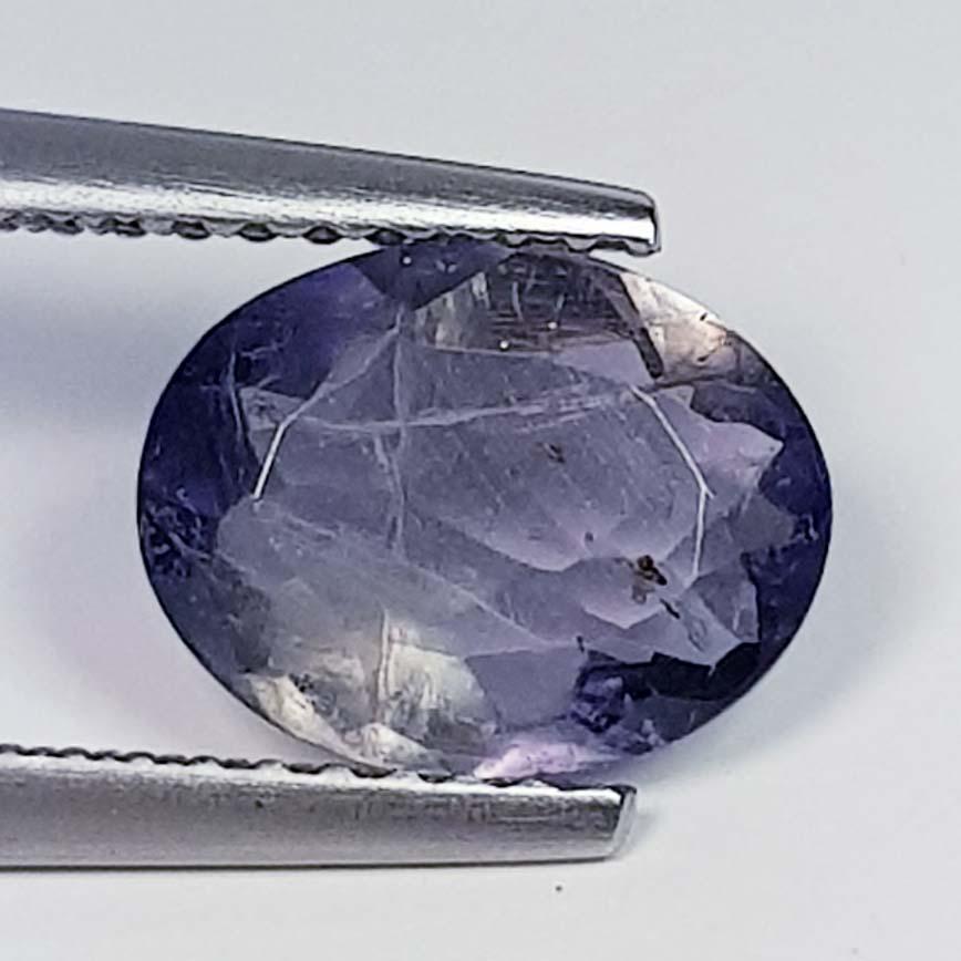1.25 ct Natural Iolite Oval Cut: No Reserve! Title: 1.25 ct Natural Iolite Oval Cut Color/Clarity: SI Gemstones: Loosegemstone Carat Weights: 1.25 Size/Dimensions: 9.20 x 7.20 x 3.10 Additional Information: Oval- Brazil Shipping: Do