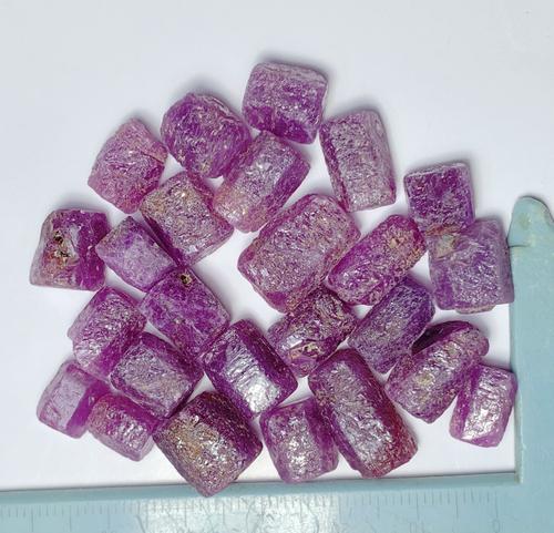 250 Carat Top Qulaity Natural Ruby Crystal (1 of 3)