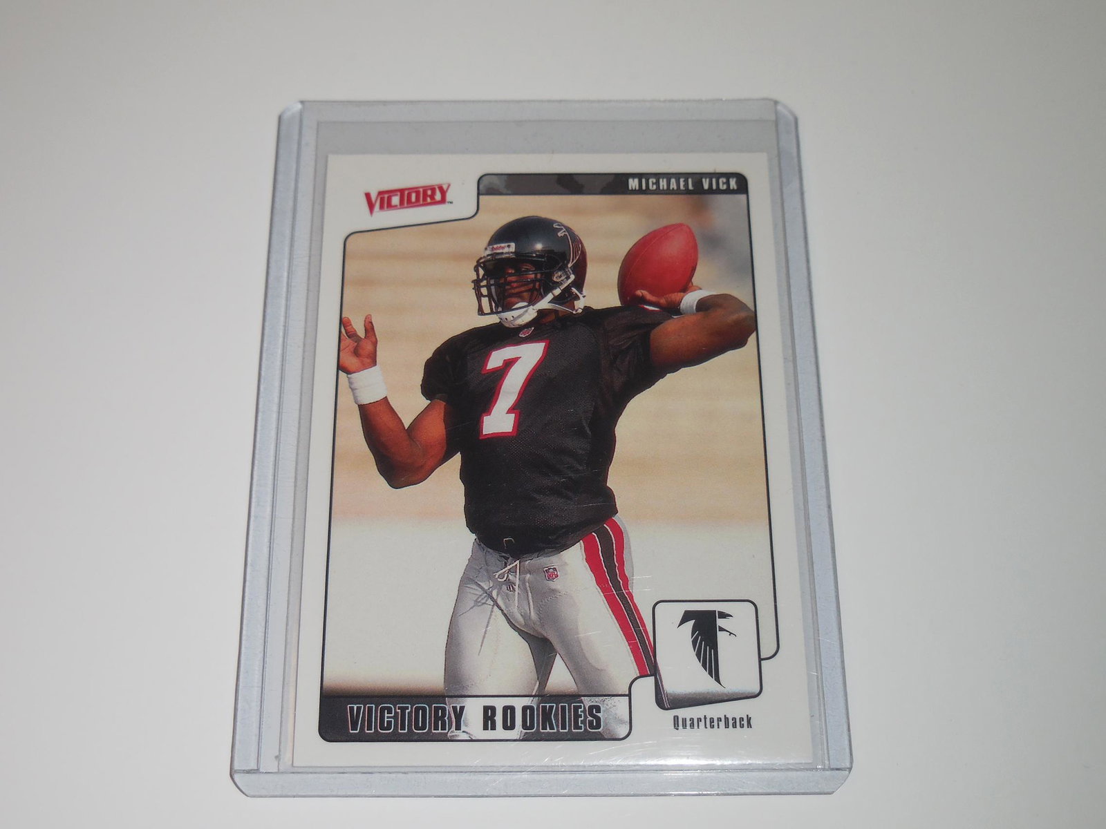 2001 UD VICTORY MICHAEL VICK ROOKIE CARD (1 of 2)
