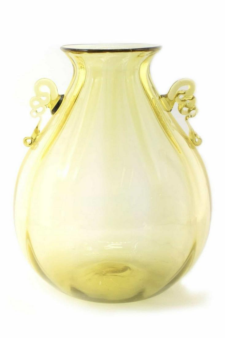 Vittorio Zecchin - Vintage Murano Glass vase: Title:Vittorio Zecchin - Vintage Murano Glass vase Maker:Vittorio Zecchin - Pauly & C. Origin:Murano Date: 1930 Material: glass Dimensions: 13,5 x 11 cm 170 grams Description: Vintage Murano glass vas