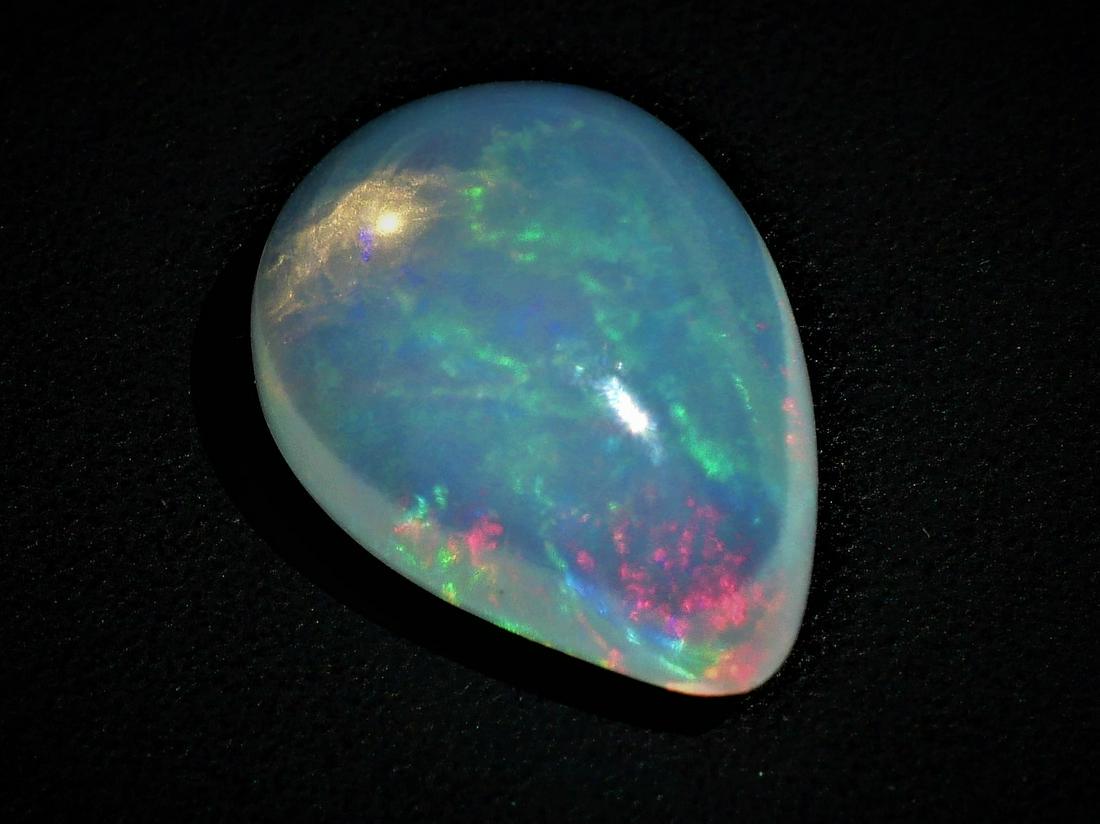 Opal Welo 3.64 ct (1 of 1)