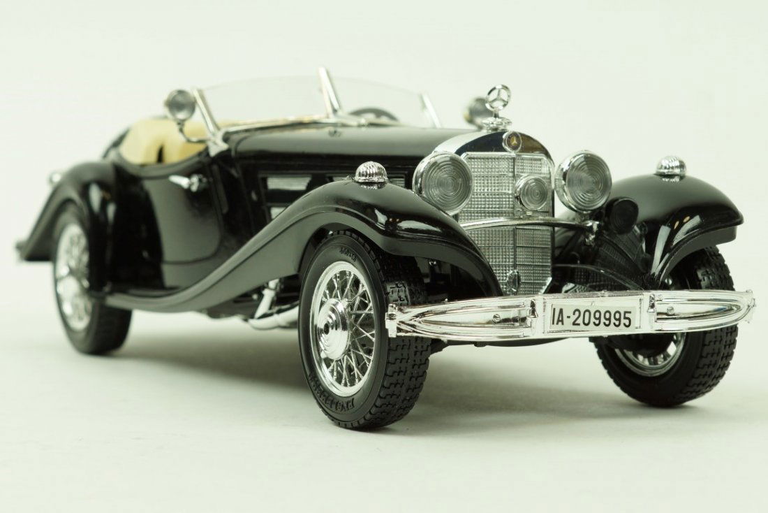 Bburago Mercedes Benz 500K Roadster (1936) - Scale 1/20