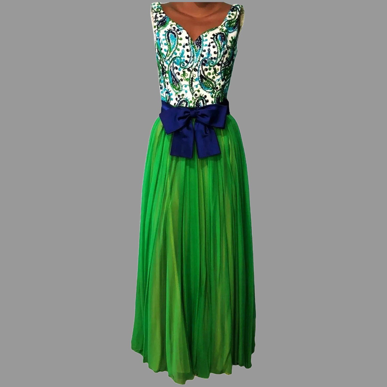Vtg Couture Chiffon Maxi Cocktail Gown Fluid: What a Stunner this Gown is'. Front has a wide deep blue satin bow at Waist and green chiffon fluid skirt. Dreamy 1950's evening gown with swirl embroidery at bodice. The skirt has a gold lining and a