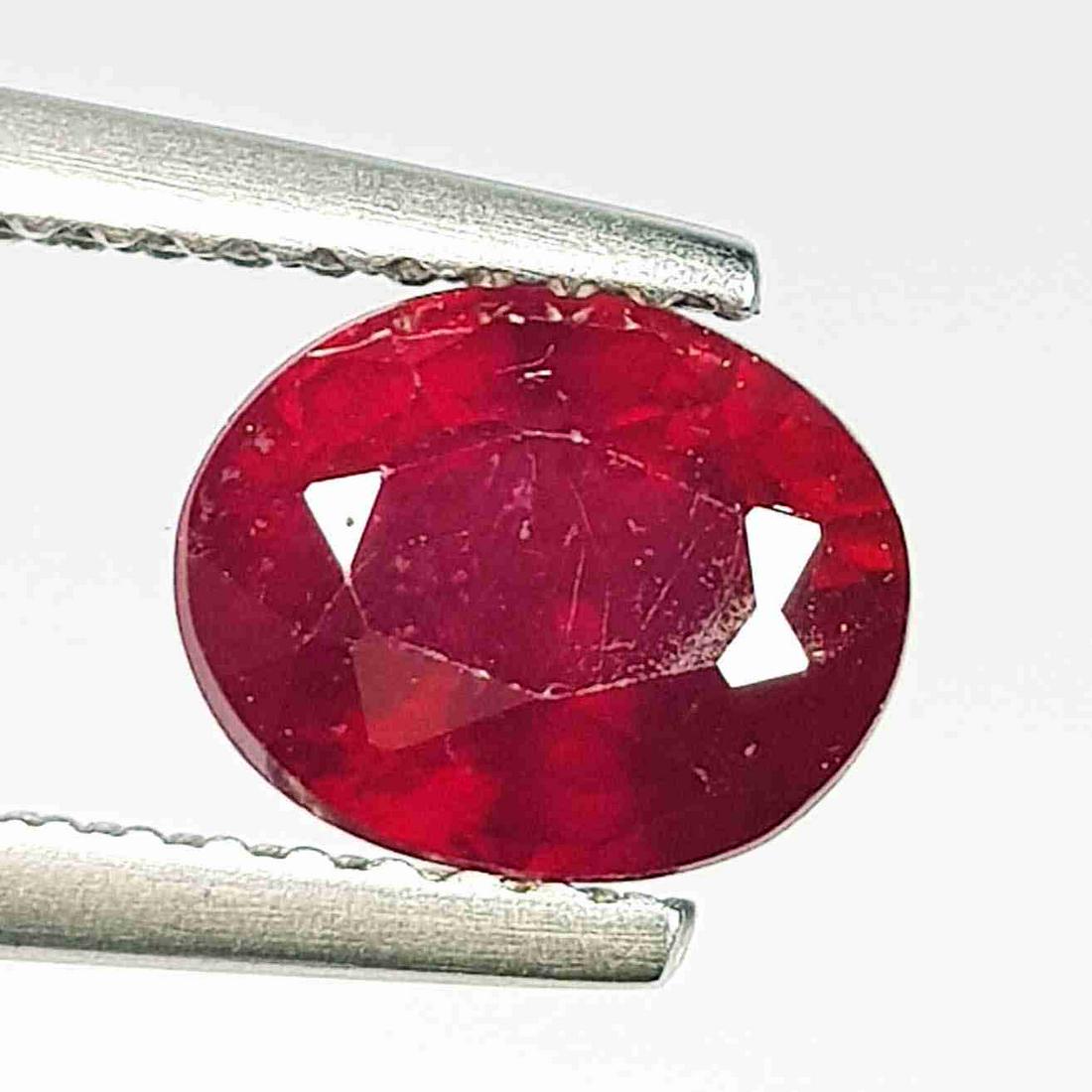 Natural Ruby Oval Cut 2.08 ct (1 of 5)