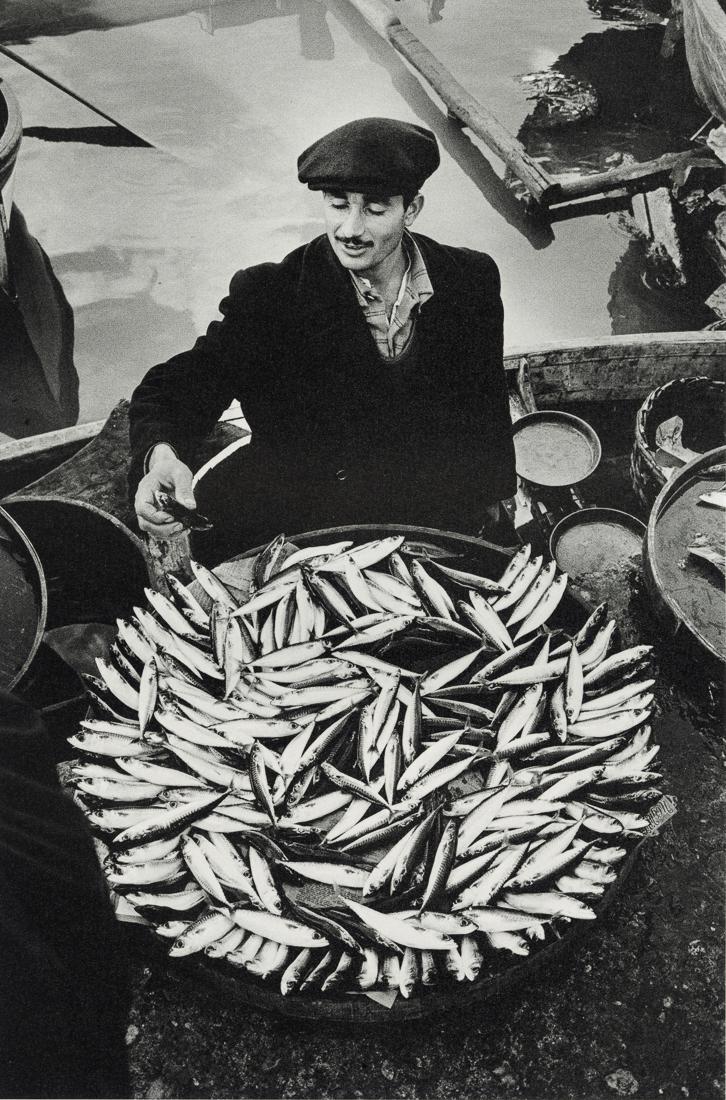 JEANLOUP SIEFF - Istanbul, 1959: Artist: Jeanloup Sieff Title: Istanbul, 1959 Medium: Photo Litho, 2009, Germany Dimensions: 5.7x8.65" Description: Heat Wax Mounted on 8.5x11" Conservation Board Artist Bio: Jeanloup Sieff (1933-2000)