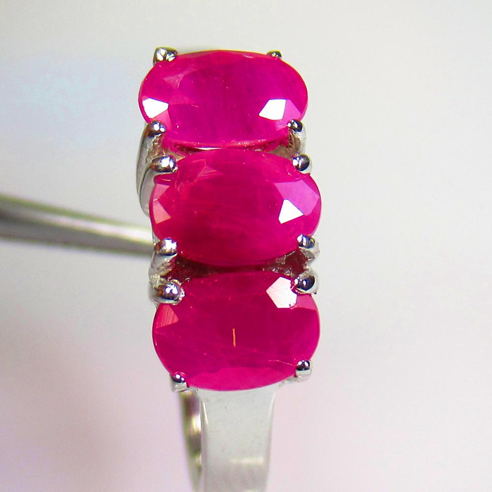 2.78 g 925 Sealed Silver Natural Ruby Ring (1 of 3)
