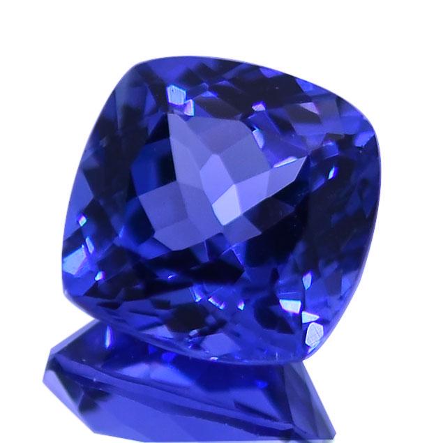 2.11 Cts Natural Cushion Cut Tanzanite: Title: 2.11 Cts Natural Cushion Cut Tanzanite Color/Clarity: Blue/Tanzanite Gemstone Type: Tanzanite Carat Weights: 2.11 Cts Size/Dimensions: 7.25 x 7.32 x 4.70 mm Reserve: $220.00 Shipping: Domestic