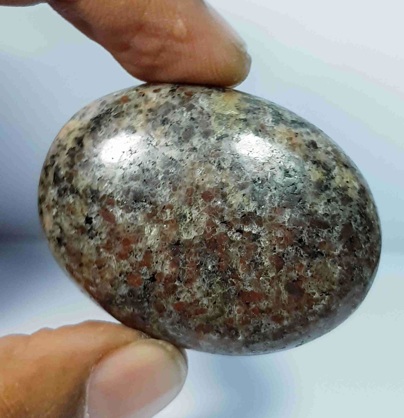 95.08 ct Natural Jasper: No Reserve! Title: 95.08 ct Natural Jasper Color/Clarity: Opaque Gemstones: Gemstones Carat Weights: 95.08 Size/Dimensions: 40.00 x 30.00 x 9.75 Additional Information: Oval - Brazil Shipping: Domest