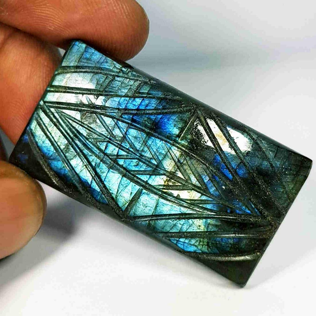 75.90 Ct Natural Labradorite Rectangular Flower: No Reserve! Title: 75.90 Ct Natural Labradorite Rectangular Flower Cabochon Color/Clarity: Opaque Gemstones: Loosegemstone Carat Weights: 75.9 Size/Dimensions: 42.40 x 22.95 x 7.80 Additional Informat