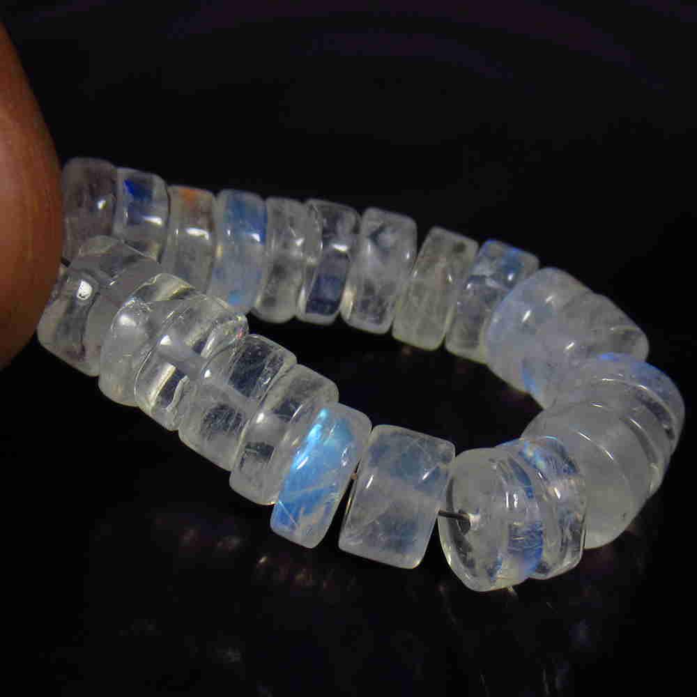 26.55 Ctw Natural 23 Blue Drilled Moonstone Round Beads: No Reserve! Title: 26.55 Ctw Natural 23 Blue Drilled Moonstone Round Beads Stone Clarity: Transparent Gemstone: Natural Blue Moonstone Beads Carat Weight: 26.55 Size/Dimensions: 6.60 - 6.90 mm / 23 Pc