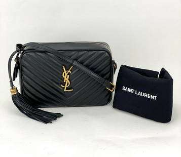 Saint Laurent Lou Matelassé Leather Tassel Quilted: Saint Laurent Lou MatelassÃ© Leather Camera Bag NEW 100% AUTHENTIC CONDITION: New COLOR: Black STYLE CODE: ALM6125441120 MATERIAL: Leather MEASUREMENTS: H 6.3"x L 9"x W 2.4'' INCLUDED: *YSL Dust Bag