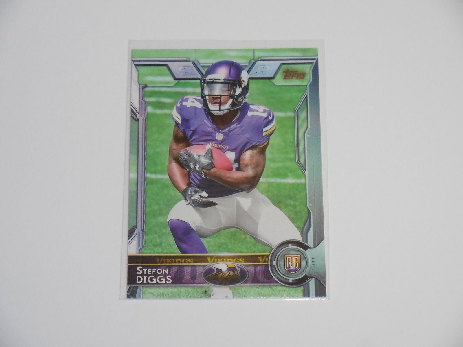 2015 TOPPS #452 STEFON DIGGS ROOKIE CARD (1 of 2)