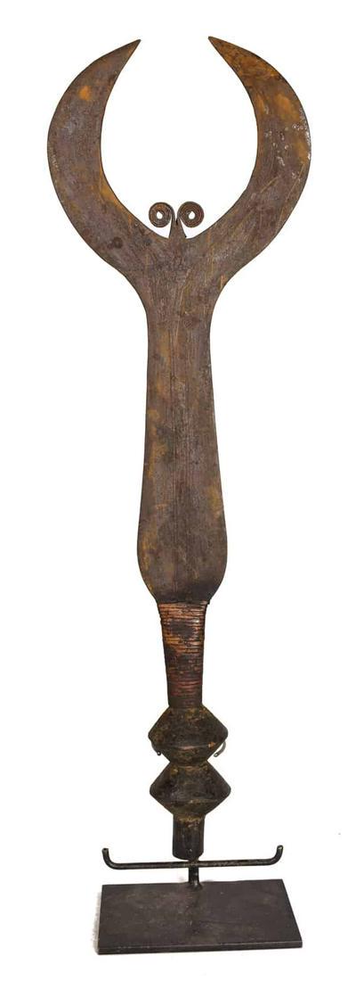 Ngala double sided sword – Iron, Wood – (1 of 8)