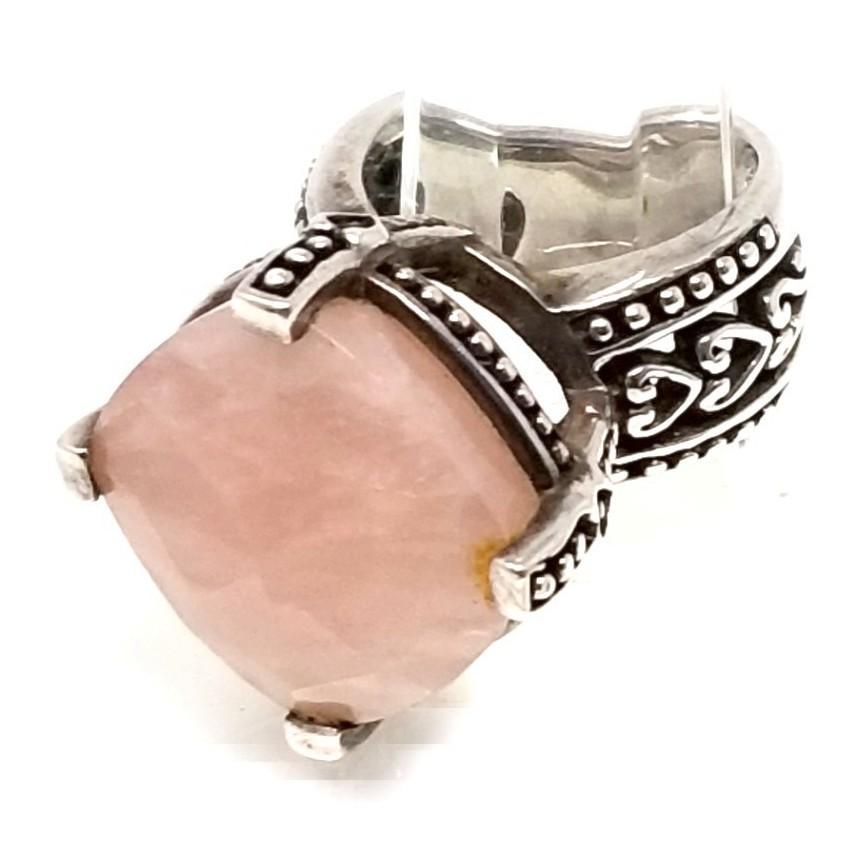 Silver Rose Quartz Heavy 925 Ring: Silver Rose Quartz Heavy Ring Marked SX925 Thailand. This vintage piece is quite substantial and appears to have been made of old silver in Thailand. It offers a secure setting with antique scrolling 