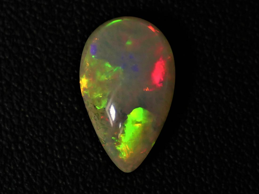 OPAL WELO 3.20 ct ** PEAR SHAPE (1 of 1)