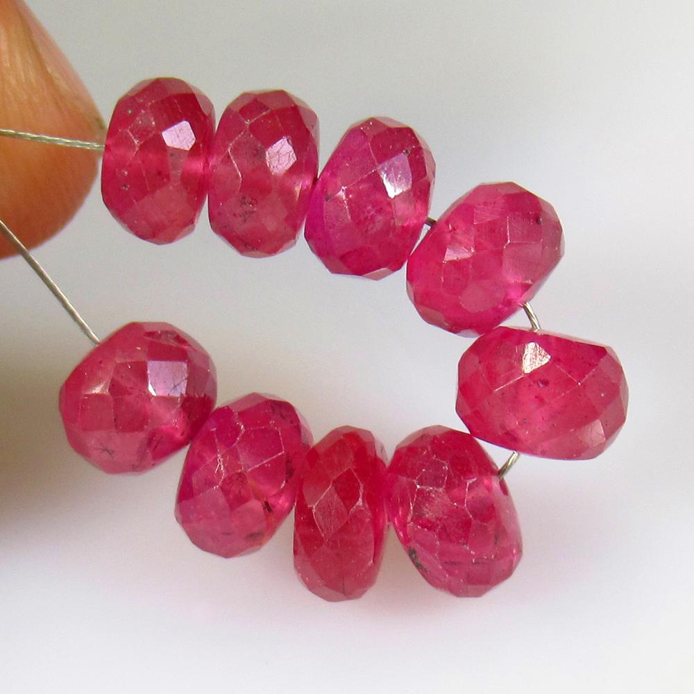 20.46 Ct Natural 9 Mozambique Red Ruby Round Beads (1 of 2)